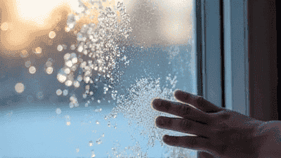 How to Clean Windows in Winter: Techniques for Cold Weather Challenges